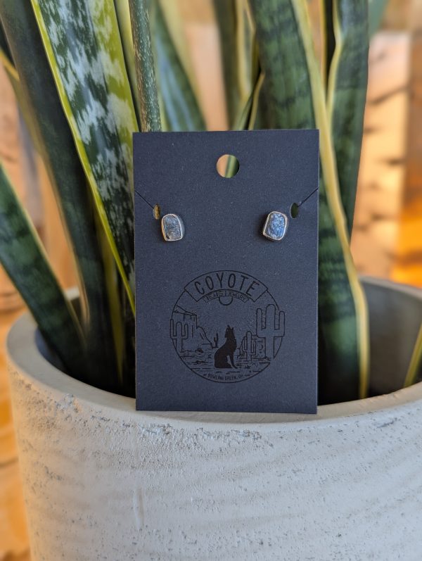 Kyanite Studs